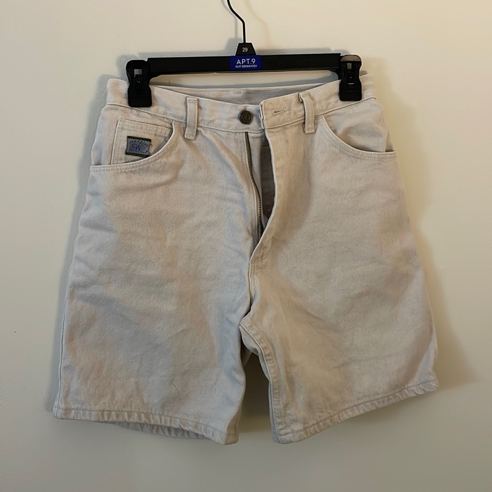 Vintage High Waisted Beige Wrangler Denim Shorts